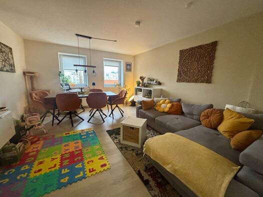 Wohnung zur Miete 550 € 3 Zimmer 78 m² frei ab 01.03.2026 St.-Michael-Straße 37 Sudenburg Magdeburg 39112