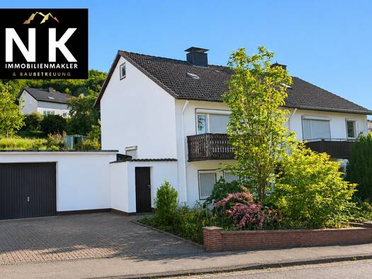 Doppelhaushälfte zum Kauf 139.000 € 5 Zimmer 101 m² 678 m² Grundstück frei ab sofort Waldstraße 44 Lügde Lügde 32676
