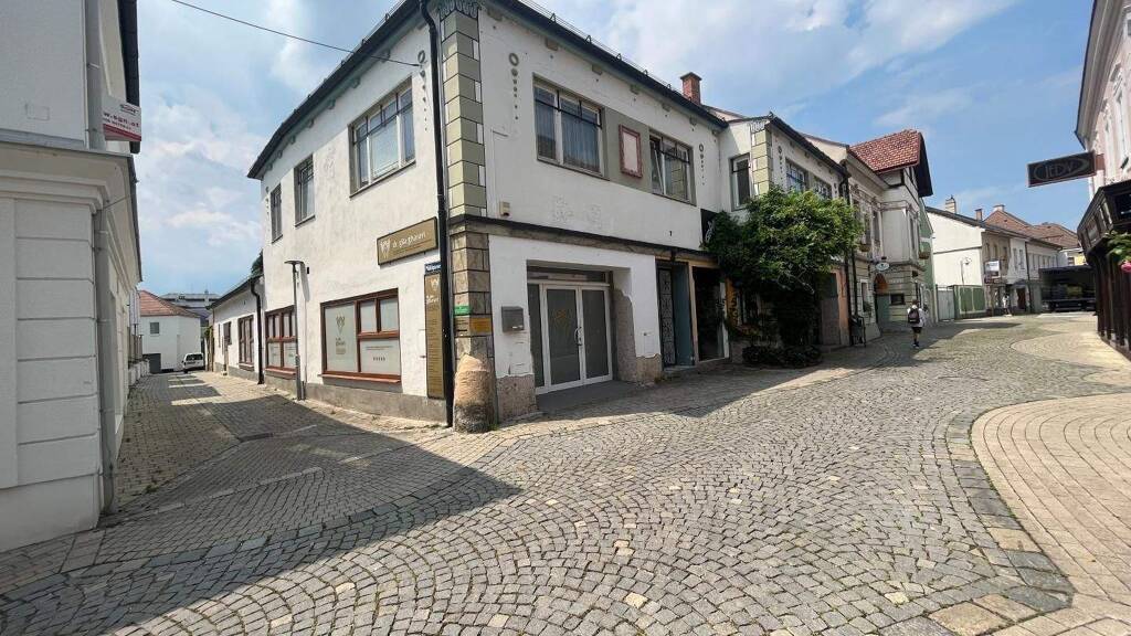 Praxis zur Miete 1.095 € 7 Zimmer 94,5 m² Bürofläche Neunkirchen 2620