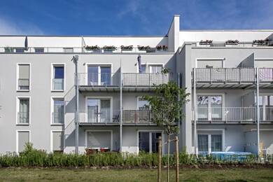 Wohnung zur Miete 729 € 2 Zimmer 61 m² Dachgeschoss, 3. Geschoss Uchteweg 20 c Sennestadt Bielefeld 33689
