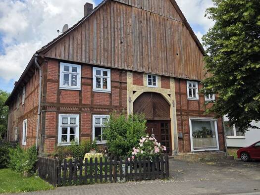 Einfamilienhaus zum Kauf 80.000 € 8 Zimmer 130 m² 1.861 m² Grundstück Ovenhausen Höxter 37671