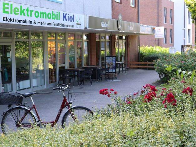 Laden zum Kauf 645.000 € 3 Zimmer 304 m² Verkaufsfläche Rammsee Molfsee 24113