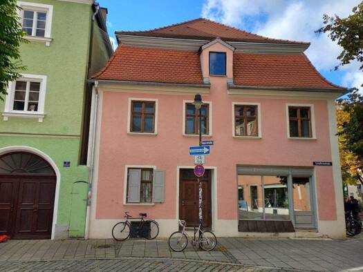 Wohnung zur Miete 290 € 1 Zimmer 12,4 m² 3 Geschosse frei ab 01.12.2026 Schäffbräustraße 1 Ingolstadt Ingolstadt 85049