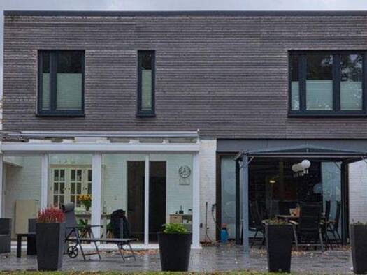 Einfamilienhaus zum Kauf 750.000 € 7 Zimmer 207 m² 935 m² Grundstück frei ab sofort Harksheide Norderstedt 22844