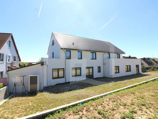 Einfamilienhaus zum Kauf - Erstbezug 698.000 € 10 Zimmer 344 m² 950 m² Grundstück Siedlung Vier Morgen 2 f Helmstadt Helmstadt-Bargen 74291