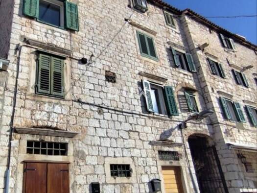 Haus zum Kauf 1.650.000 € 12 Zimmer 450 m² Sibenik