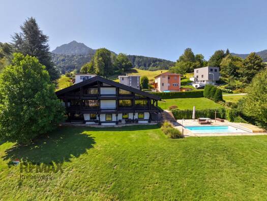 Einfamilienhaus zum Kauf 5 Zimmer 279 m² 1.879 m² Grundstück Im Höfle 24 Frastanz 6820