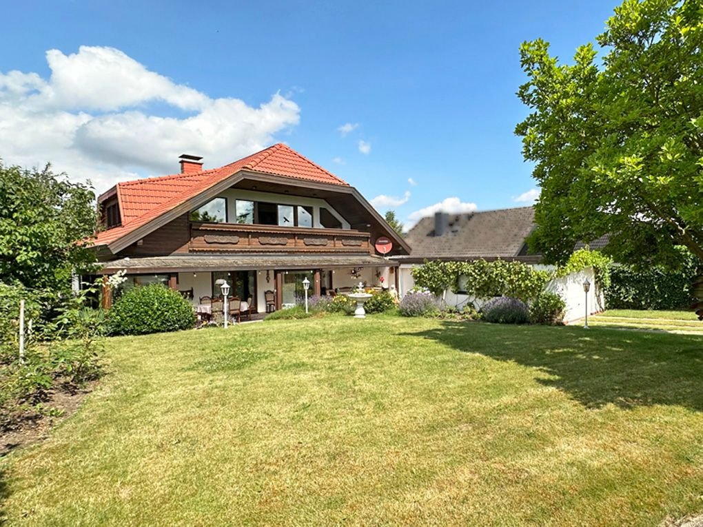 Einfamilienhaus zum Kauf 699.000 € 7 Zimmer 269 m²<br/>Wohnfläche 837 m²<br/>Grundstück Ersdorf Meckenheim 53340