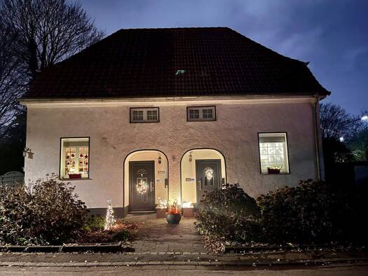 Haus zum Kauf 420.000 € 7 Zimmer 152 m² 611 m² Grundstück frei ab sofort Hassel Gelsenkirchen 45896