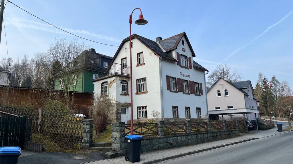 Einfamilienhaus zur Miete 550 € 6 Zimmer 126 m² 290 m² Grundstück frei ab 01.05.2026 Bad Brambach 08648