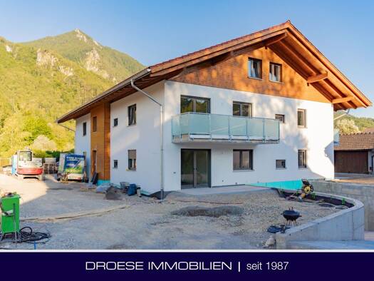 Terrassenwohnung zur Miete - Erstbezug 425 € 1 Zimmer 31,6 m² frei ab 01.10.2026 Marquartstein Marquartstein 83250