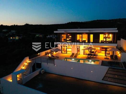 Haus zum Kauf 1.390.000 € 4 Zimmer 300 m² Lun Novalja