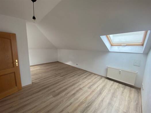 Wohnung zur Miete 760 € 3 Zimmer 79,8 m² 4. Geschoss frei ab sofort Friedrich-Ebert-Straße 58 Zentrum-West Leipzig 04109