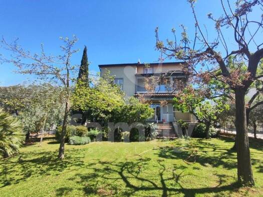 Haus zum Kauf 650.000 € 10 Zimmer 630 m² Fazana