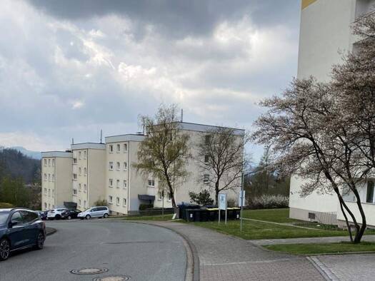 Wohnung zur Miete nur mit Wohnberechtigungsschein 304 € 2 Zimmer 61,8 m² 1. Geschoss Weidenstraße 17 Meschede 59872