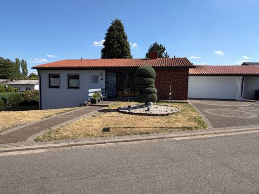 Bungalow zur Miete 1.695 € 7 Zimmer 195 m² 940 m² Grundstück Elversberg Spiesen-Elversberg 66583
