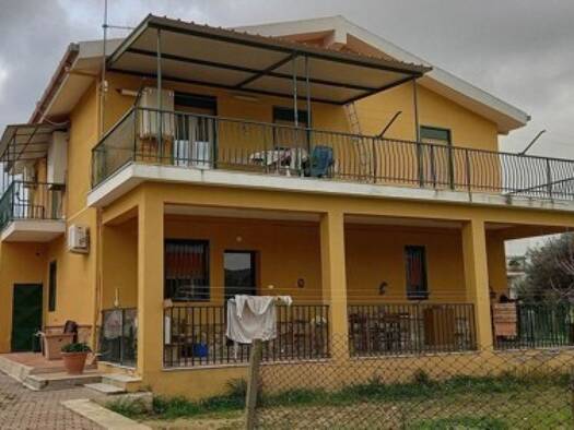 Haus zum Kauf 350.000 € 7 Zimmer 250 m² 2.000 m² Grundstück Caltanissetta 93100