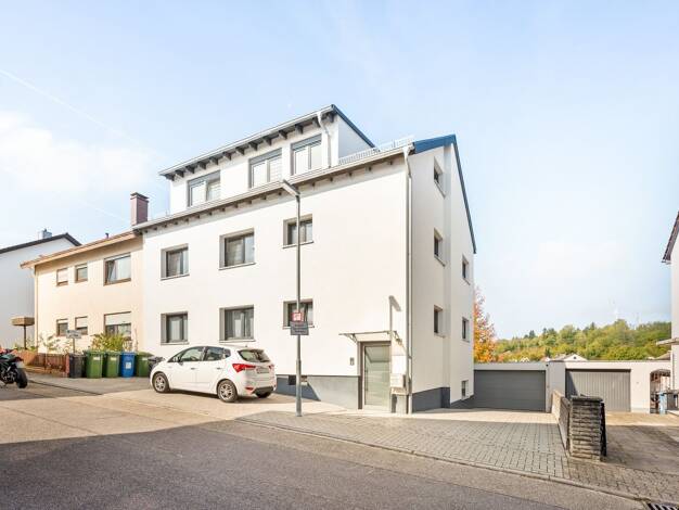 Wohnung zum Kauf 379.000 € 4 Zimmer 97 m² Berghausen Pfinztal 76327