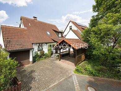 Haus zum Kauf 595.000 € 8 Zimmer 169 m² 550 m² Grundstück Rathausplatz Erlangen 91052