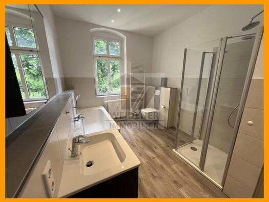 Wohnung zur Miete 589 € 2 Zimmer 2. Geschoss frei ab sofort Gerhart-Hauptmann-Straße 11 Innenstadt Gera 07546