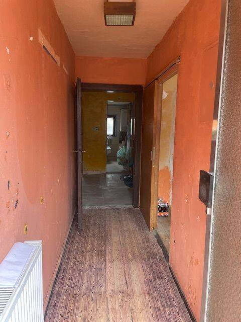 Immobilie in Cadolzburg - Einfamilienhaus zum renovieren in begehrter Wohnlage - Bild 2