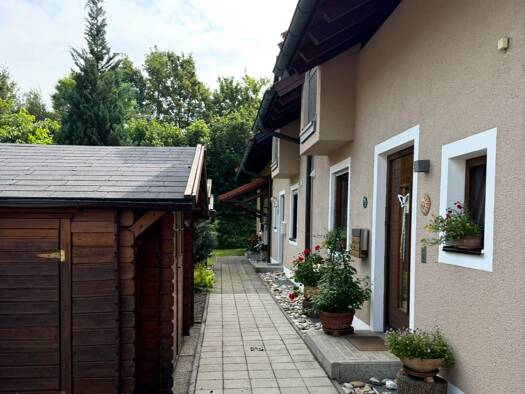 Reihenhaus zum Kauf provisionsfrei 339.000 € 4 Zimmer 127 m² Kiefernstraße Pocking 94060