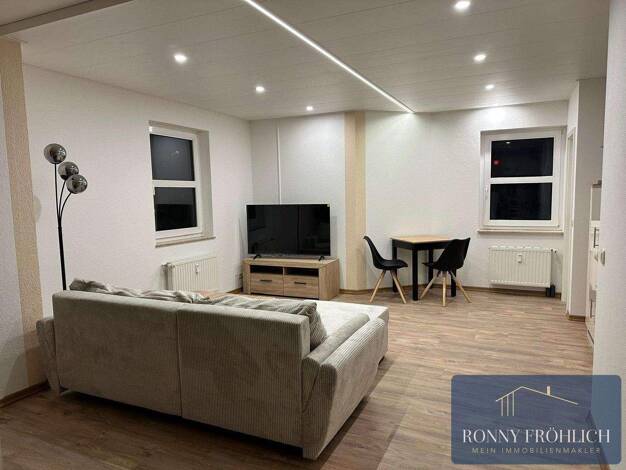 Wohnung zur Miete 396 € 1 Zimmer 35 m² 1. Geschoss frei ab sofort Wittgensdorf 09228