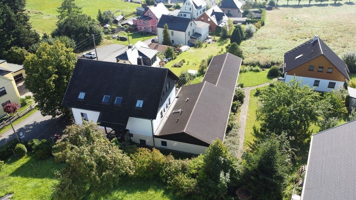 Mehrfamilienhaus zum Kauf 390.000 € 22 Zimmer 623 m²<br/>Wohnfläche 1.772 m²<br/>Grundstück Rosenthal 07366