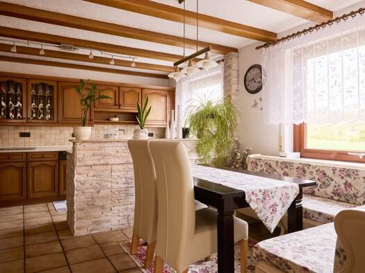 Einfamilienhaus zum Kauf 749.000 € 9 Zimmer 270 m² 669 m² Grundstück Höfen Winnenden 71364