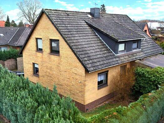 Einfamilienhaus zum Kauf 339.000 € 8 Zimmer 210 m² 857 m² Grundstück Schwarmstedt 29690