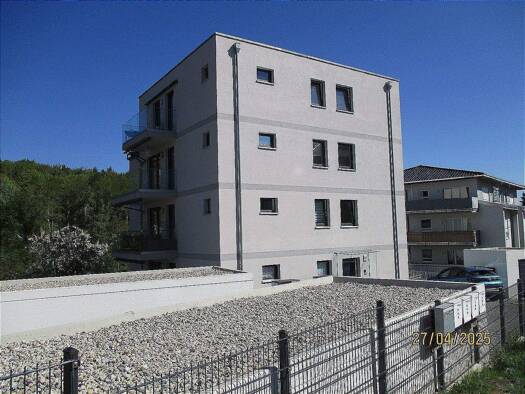 Wohnung zur Miete 1.100 € 3,5 Zimmer 100 m² UG Weißiger Straße 66 Freital 01705