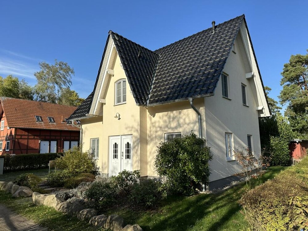 Haus zum Kauf 499.900 € 4 Zimmer 90 m²<br/>Wohnfläche 368 m²<br/>Grundstück Untergöhren Göhren-Lebbin / Untergöhren 17213