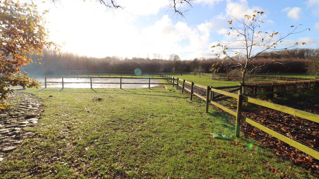 Land-/Forstwirtschaft zum Kauf 3.800.000 € 1.400 m² 20.000 m² Grundstück Hassee Kiel 24113