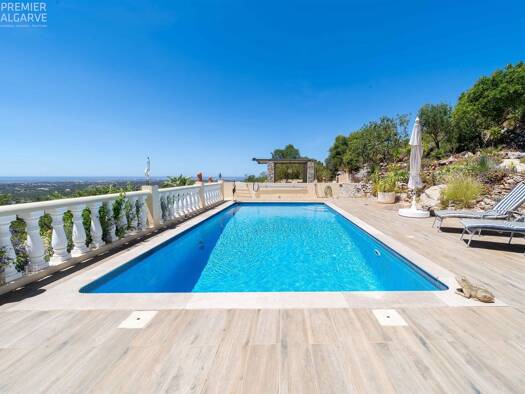 Haus zum Kauf 1.150.000 € 151 m² 5.000 m² Grundstück Conceição e Estói 8005