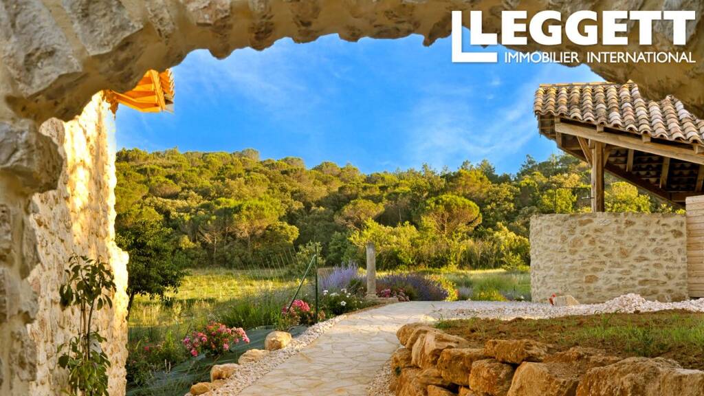 Einfamilienhaus zum Kauf 2.100.000 € 20 Zimmer 710 m² 80.000 m² Grundstück Tresques 30330