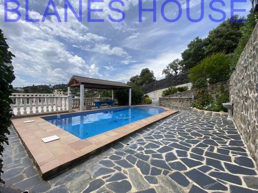 Villa zum Kauf 325.000 € 6 Zimmer 160 m² 878 m² Grundstück Eucaliptus 77 Maçanet de la Selva 17412