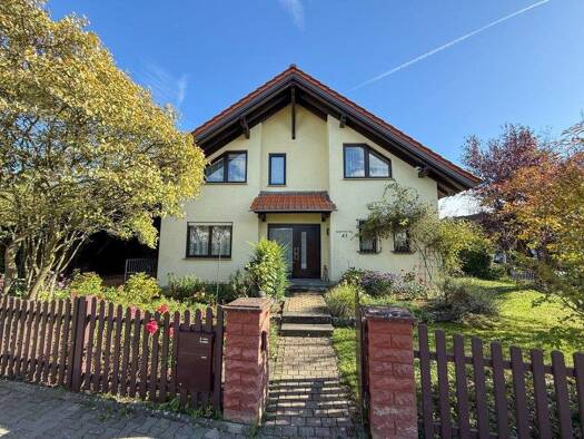 Einfamilienhaus zum Kauf 985.000 € 6 Zimmer 160 m² 548 m² Grundstück Schwalbach 65824