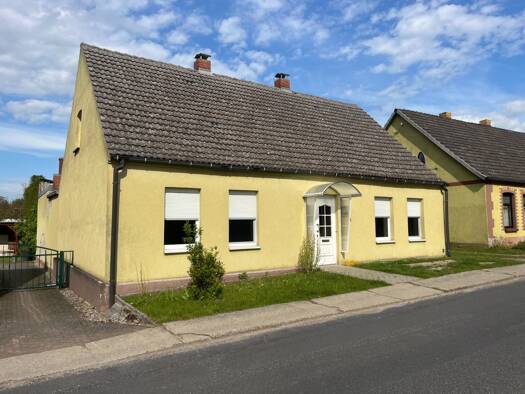 Einfamilienhaus zum Kauf 145.000 € 4 Zimmer 115 m² 686 m² Grundstück Grammentin 17153