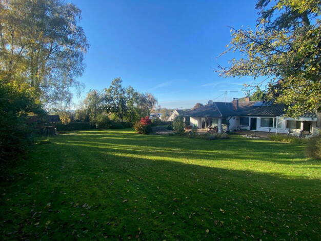 Bungalow zum Kauf provisionsfrei 550.000 € 6 Zimmer 170 m² 2.200 m² Grundstück Kellmünz 89293