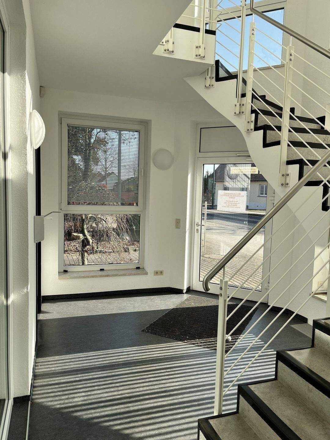 Immobilie in Tauer - Mehrfamilienhaus mit mehreren Wohneinheiten & Entwicklungspotenzial - Bild 2