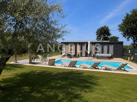 Haus zur Miete 2.500 € 6 Zimmer 145 m² Pula