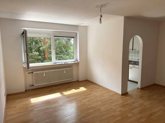Wohnung zum Kauf 110.000 € 1 Zimmer 33 m² 5. Geschoss frei ab sofort Büchenbach Erlangen 91056