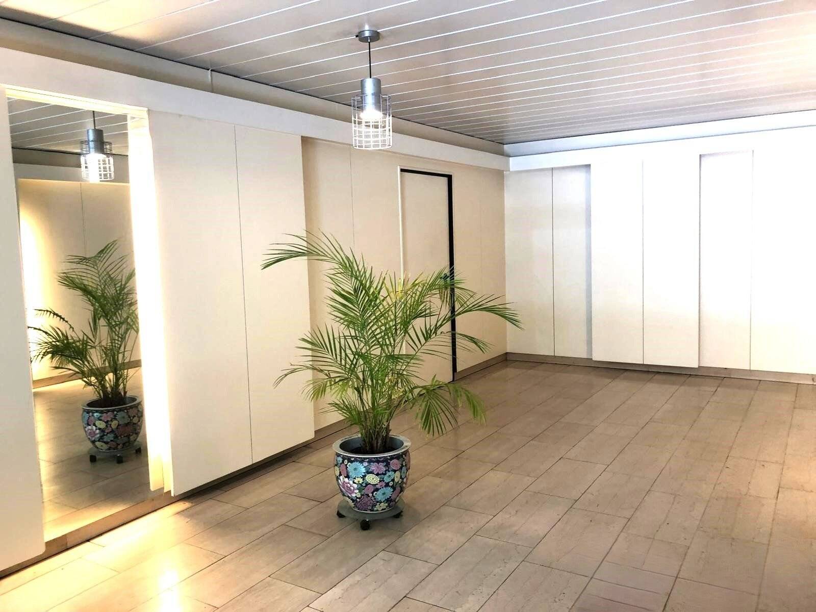 Property thumbnail 6