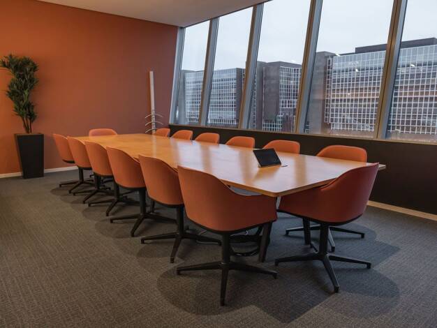 Bürofläche zur Miete provisionsfrei 2.949 € 45 m² Bürofläche Flughafenstraße 12 Niederrad Süd 60549