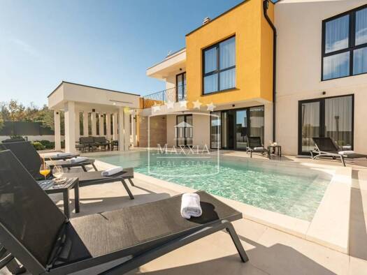 Haus zum Kauf 795.000 € 4 Zimmer 180 m² Pridraga, Novigrad Novigrad