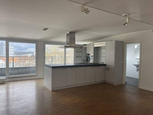 Penthouse zur Miete 2.100 € 3 Zimmer 145 m² 4. Geschoss Ost Stuttgart Stuttgart-Ost 70188