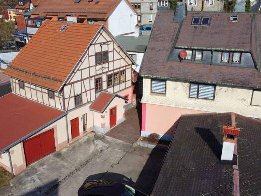 Stadthaus zum Kauf provisionsfrei 159.000 € 6 Zimmer 160 m² 714 m² Grundstück frei ab sofort Zella-Mehlis 98544
