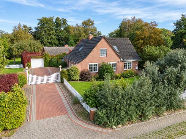 Einfamilienhaus zum Kauf 269.900 € 6 Zimmer 174 m² 1.974 m² Grundstück Nesse Dornum 26553