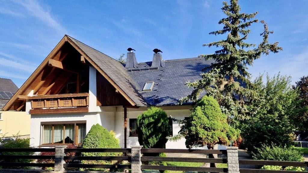 Haus zum Kauf 365.000 € 6 Zimmer 190 m² 1.700 m² Grundstück Königsee 07426