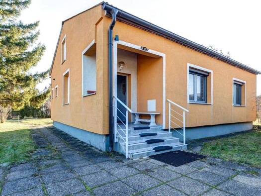 Einfamilienhaus zum Kauf 425.000 € 3 Zimmer 1.260 m² Grundstück Gänserndorf 2230